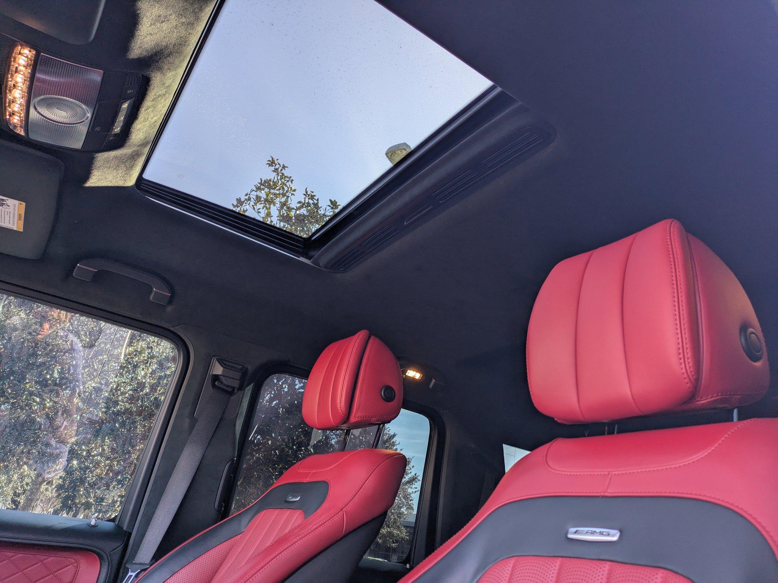 Mercedes-Benz Sport Utility Amg® G 63 With Navigation & Awd - Thumbnail 5