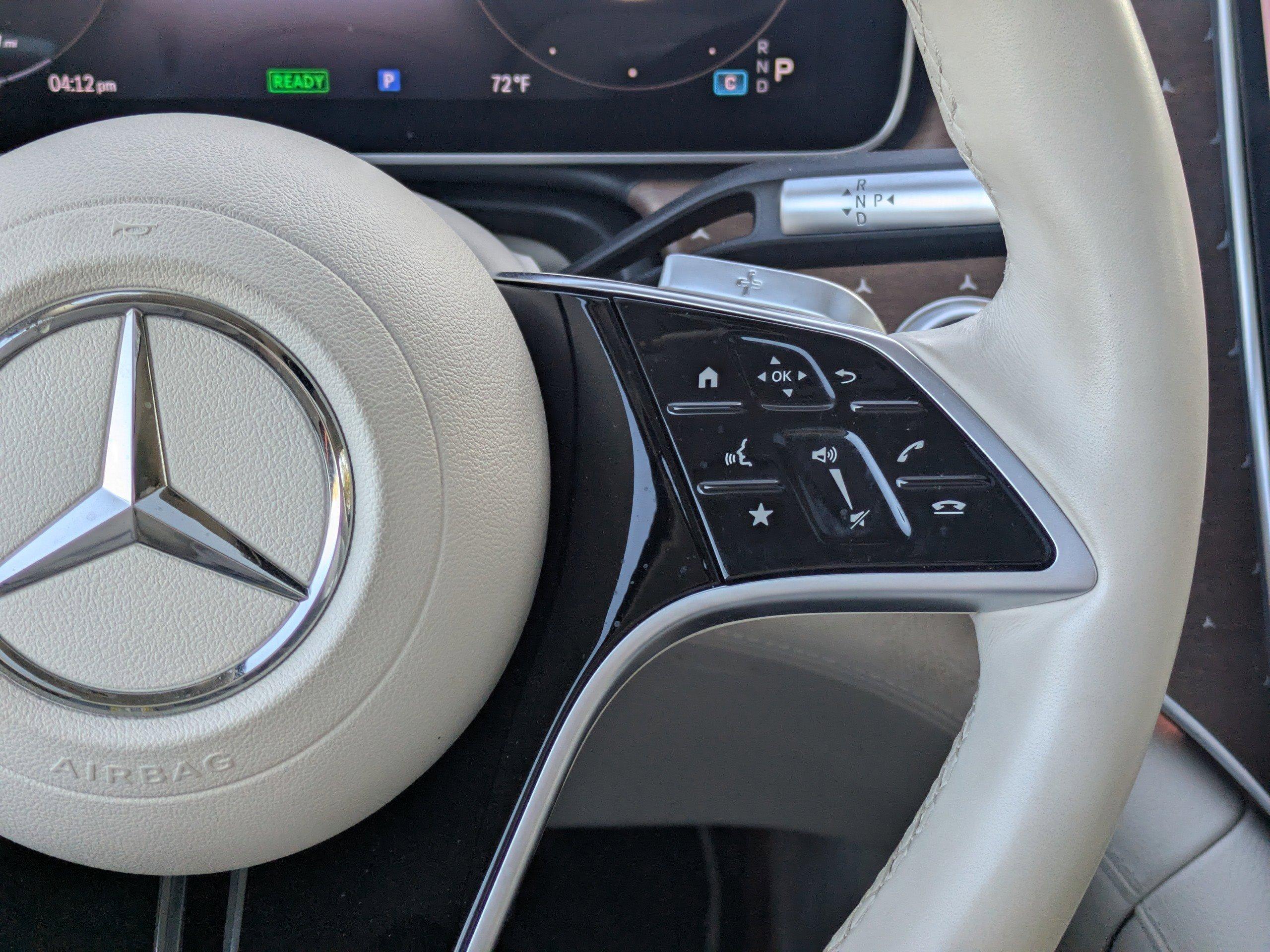Mercedes-Benz Eqs Sport Utility 450+ With Navigation - Thumbnail 20