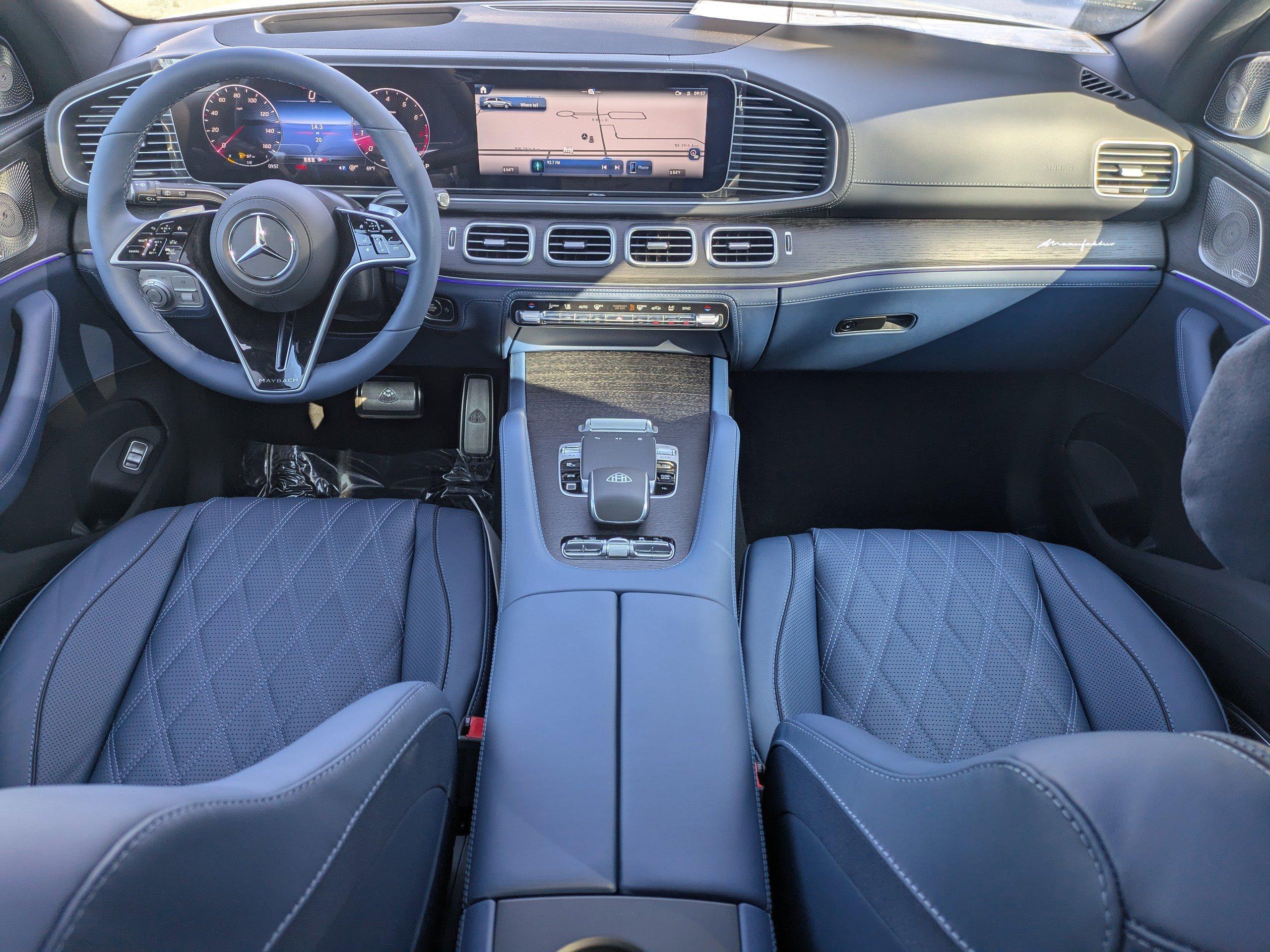 Mercedes-Benz Gls Suv Maybach 600 With Navigation & Awd - Thumbnail 3