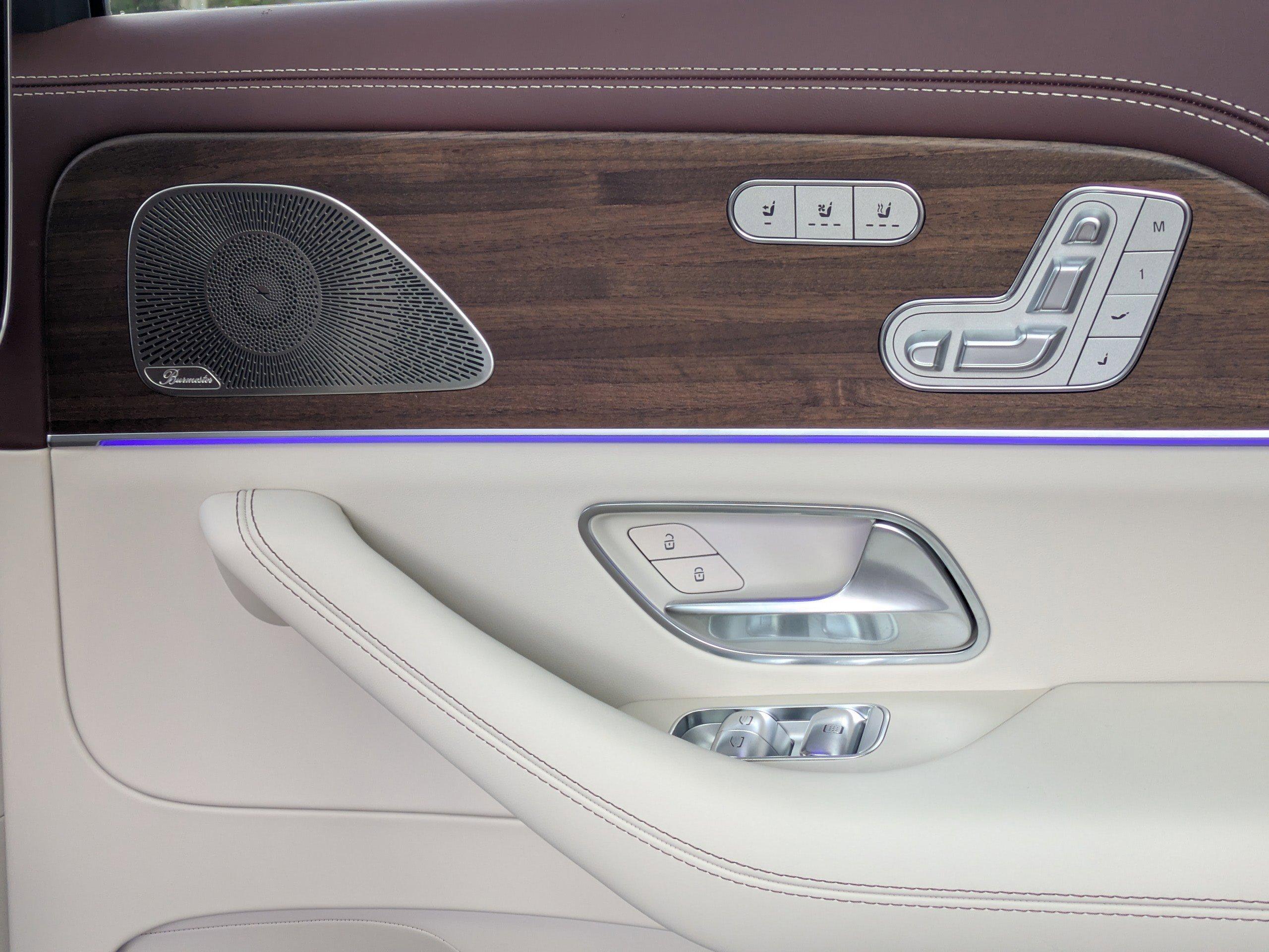 Mercedes-Benz Gls Suv Maybach 600 With Navigation & Awd - Thumbnail 19