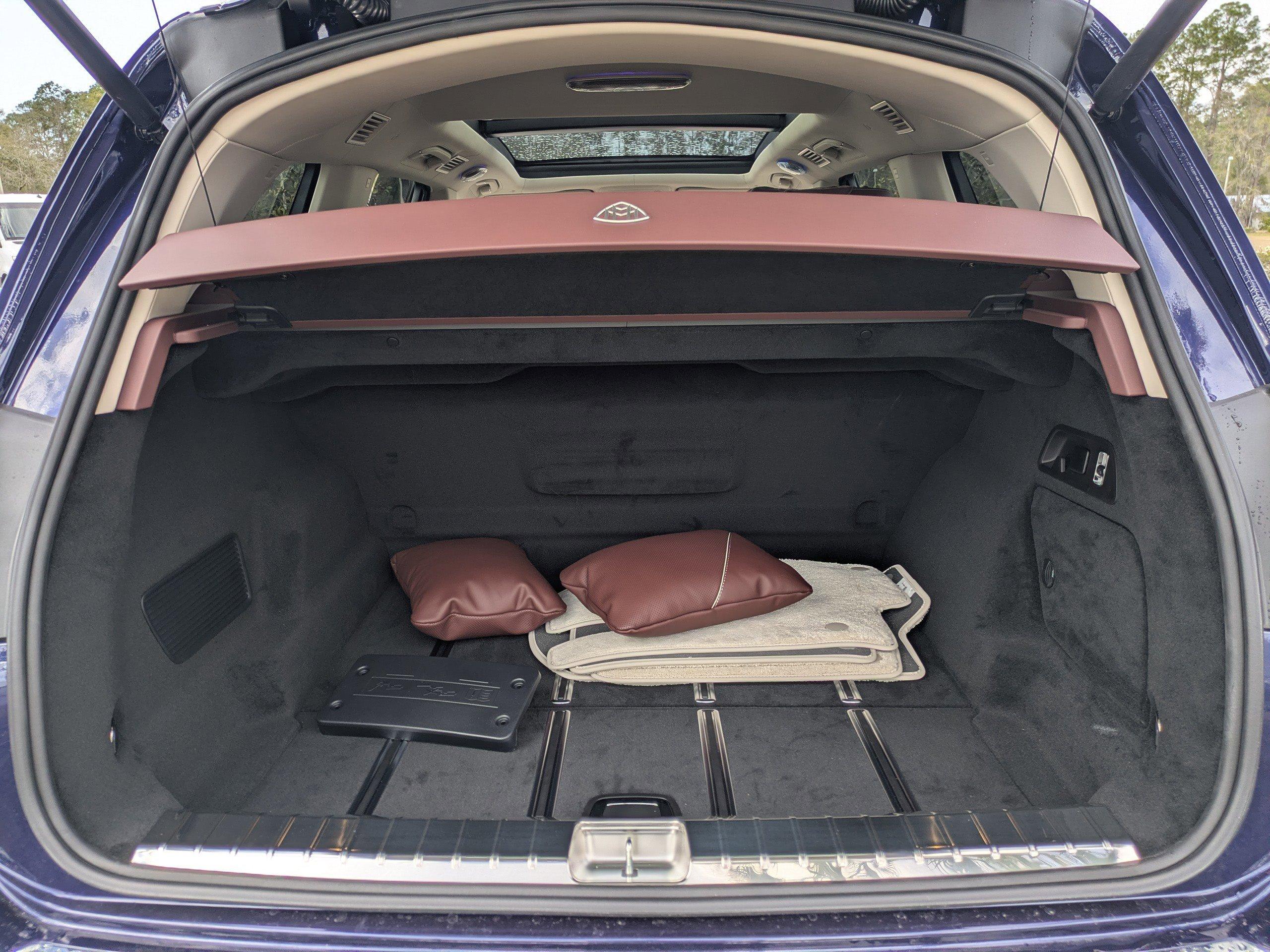 Mercedes-Benz Gls Suv Maybach 600 With Navigation & Awd - Thumbnail 13