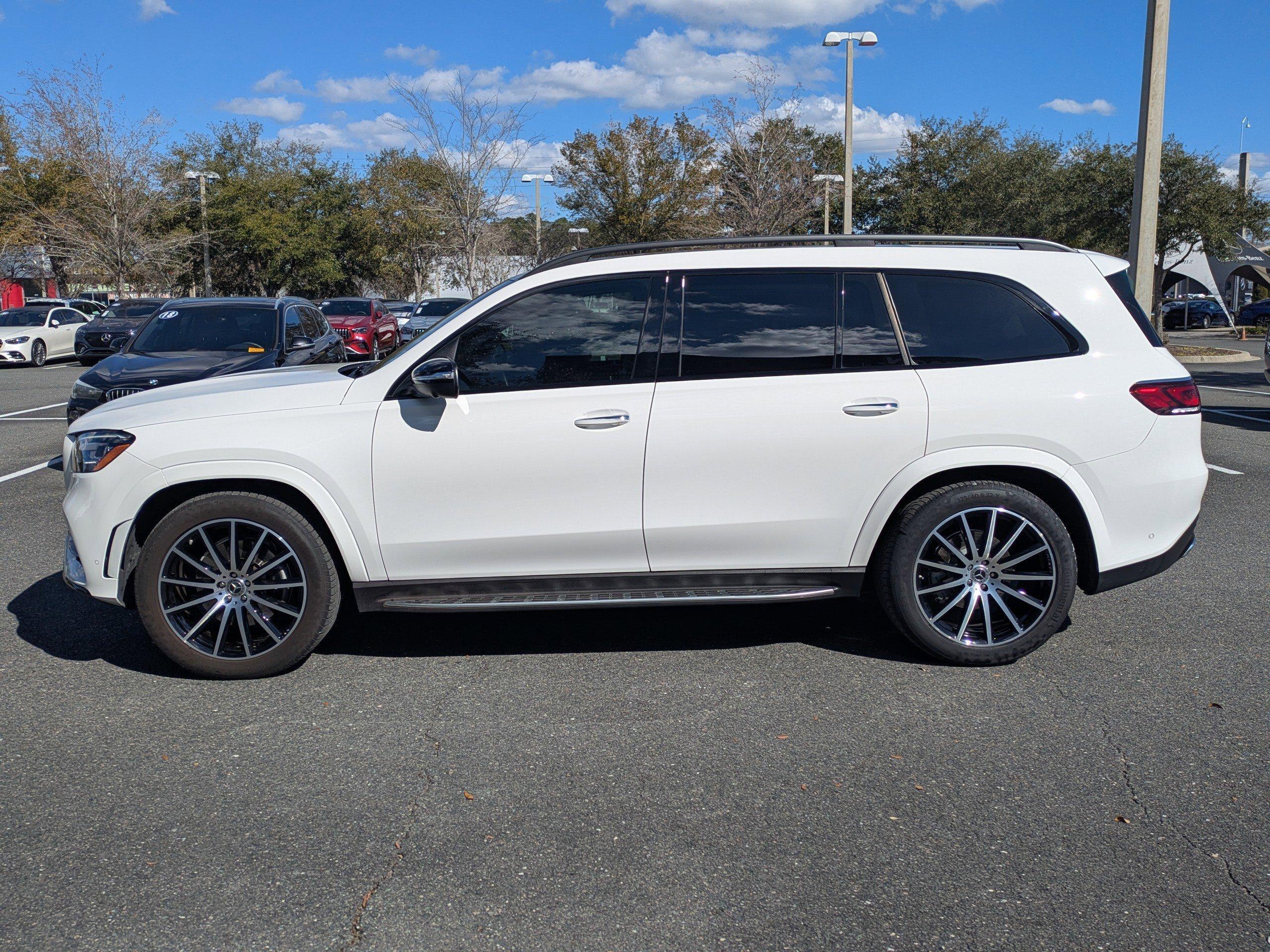 Mercedes-Benz Gls Sport Utility 450 With Navigation & Awd - Thumbnail 9