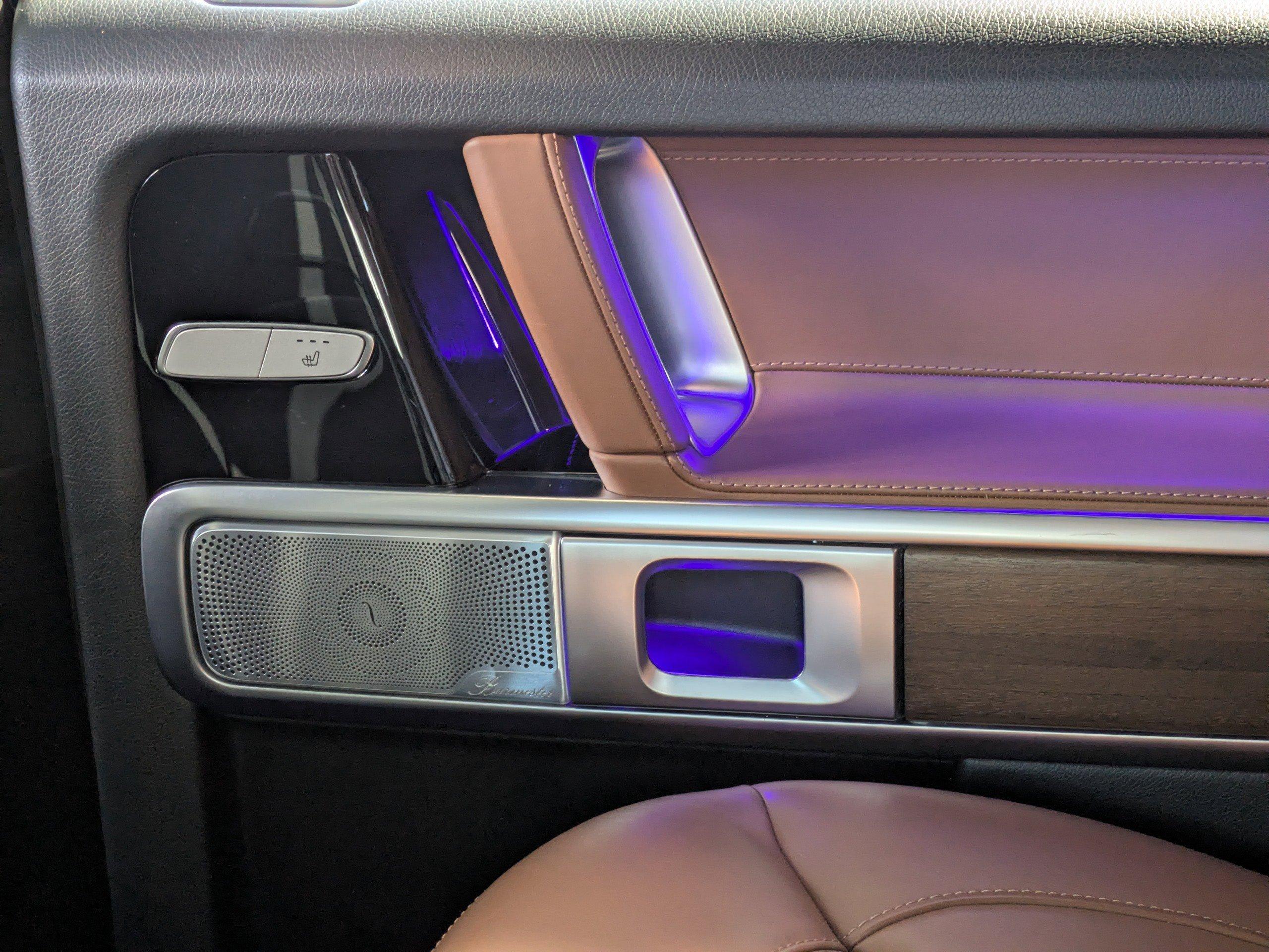 Mercedes-Benz Sport Utility Amg® G 63 With Navigation & Awd - Thumbnail 18