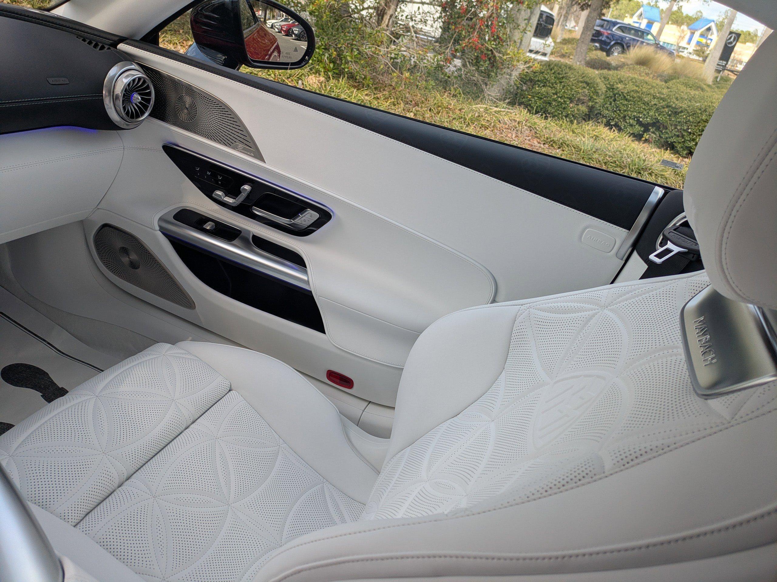 Mercedes-Benz Sl Convertible Maybach 680 Monogram Series With Navigation & Awd - Thumbnail 20