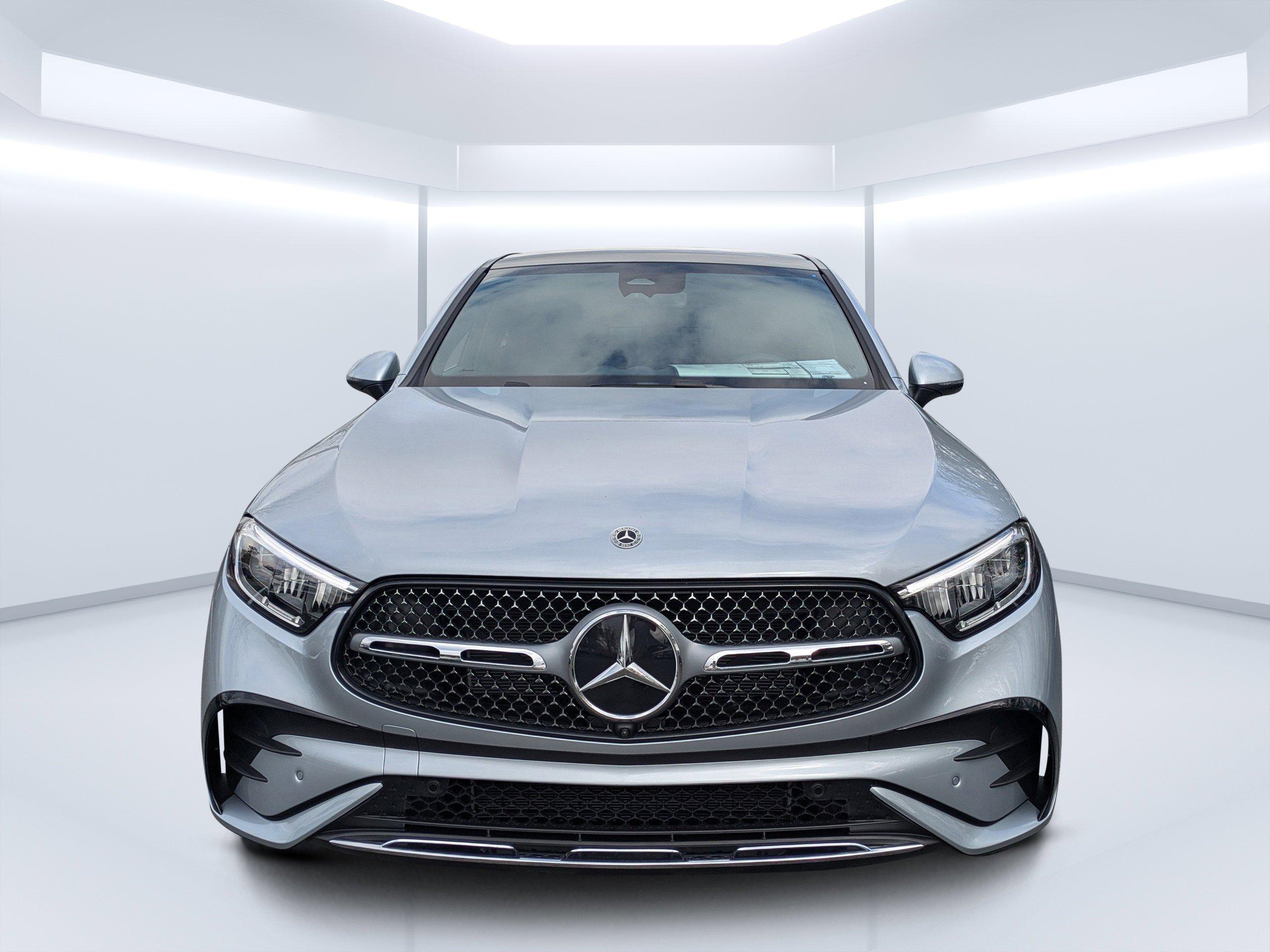 Mercedes-Benz Glc Suv 300 With Navigation & Awd - Thumbnail 9