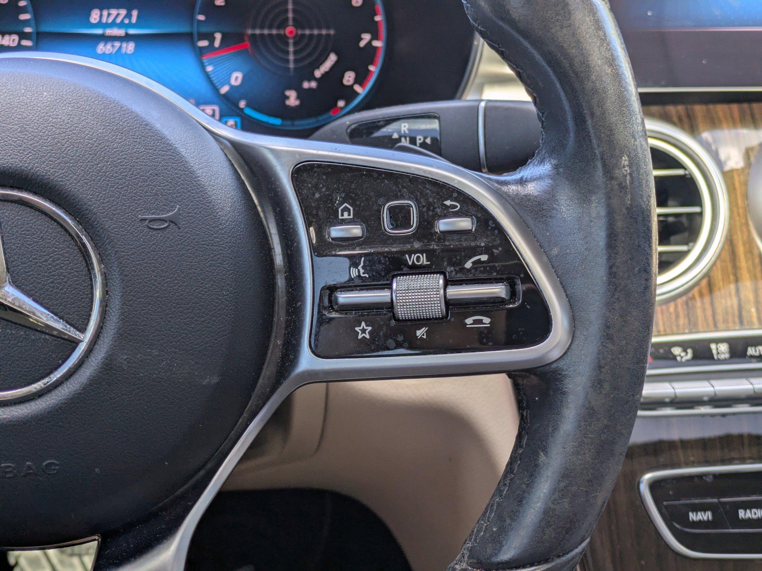 Mercedes-Benz C 300 Rwd 4Dr Car - Thumbnail 19