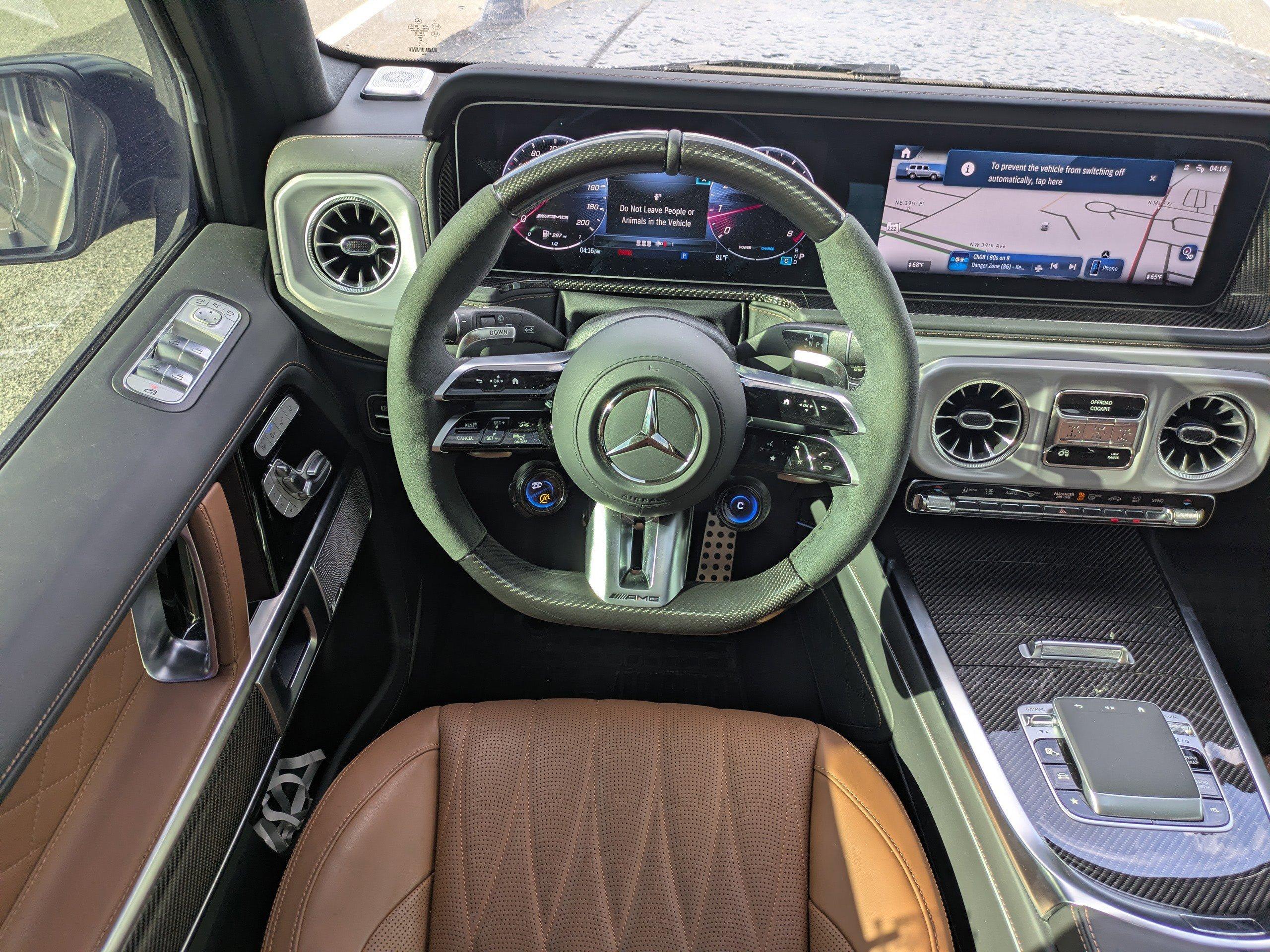 Mercedes-Benz Sport Utility Amg® G 63 With Navigation & Awd - Thumbnail 18