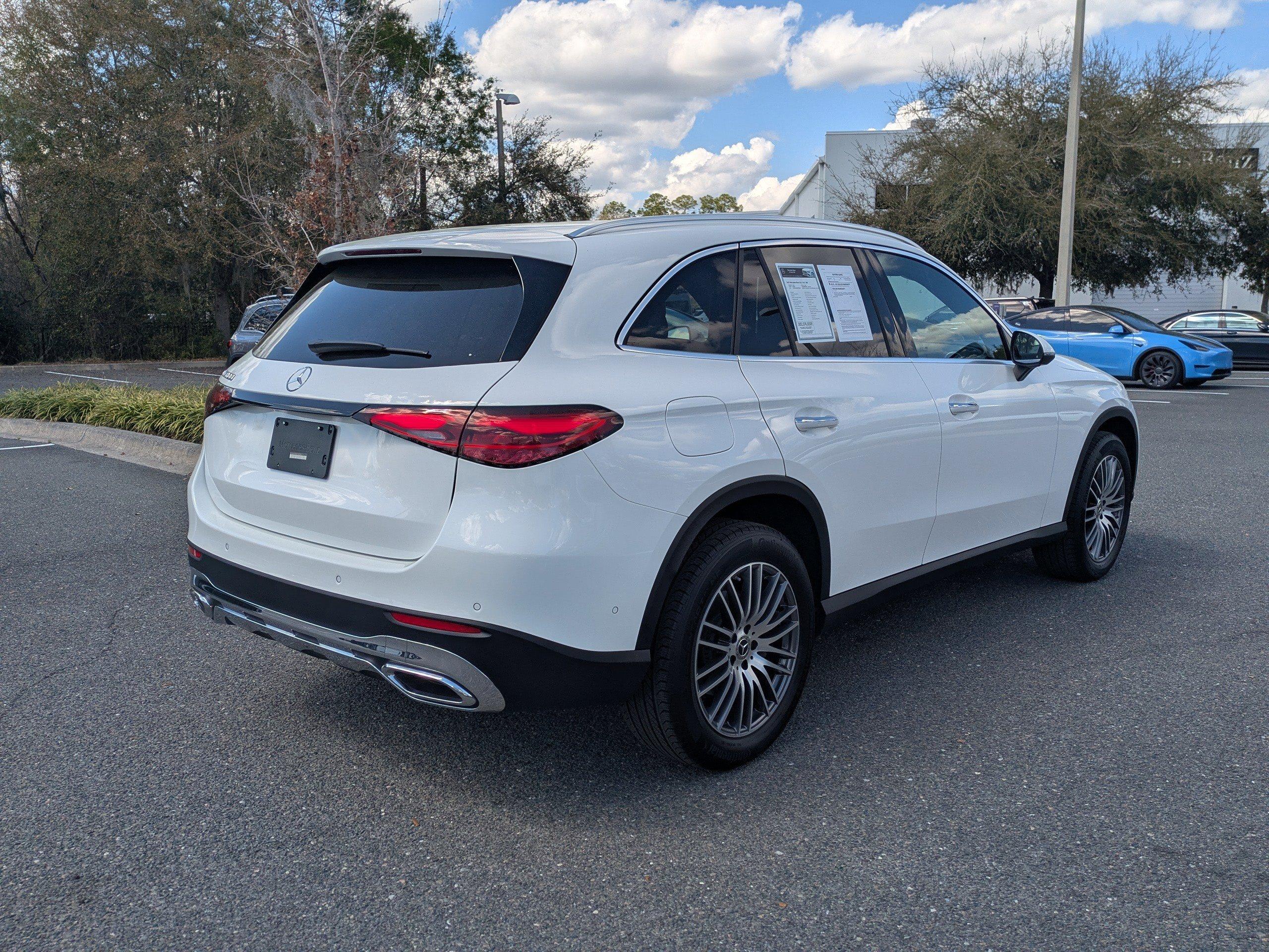 Mercedes-Benz Glc 300 Rwd Sport Utility - Thumbnail 6