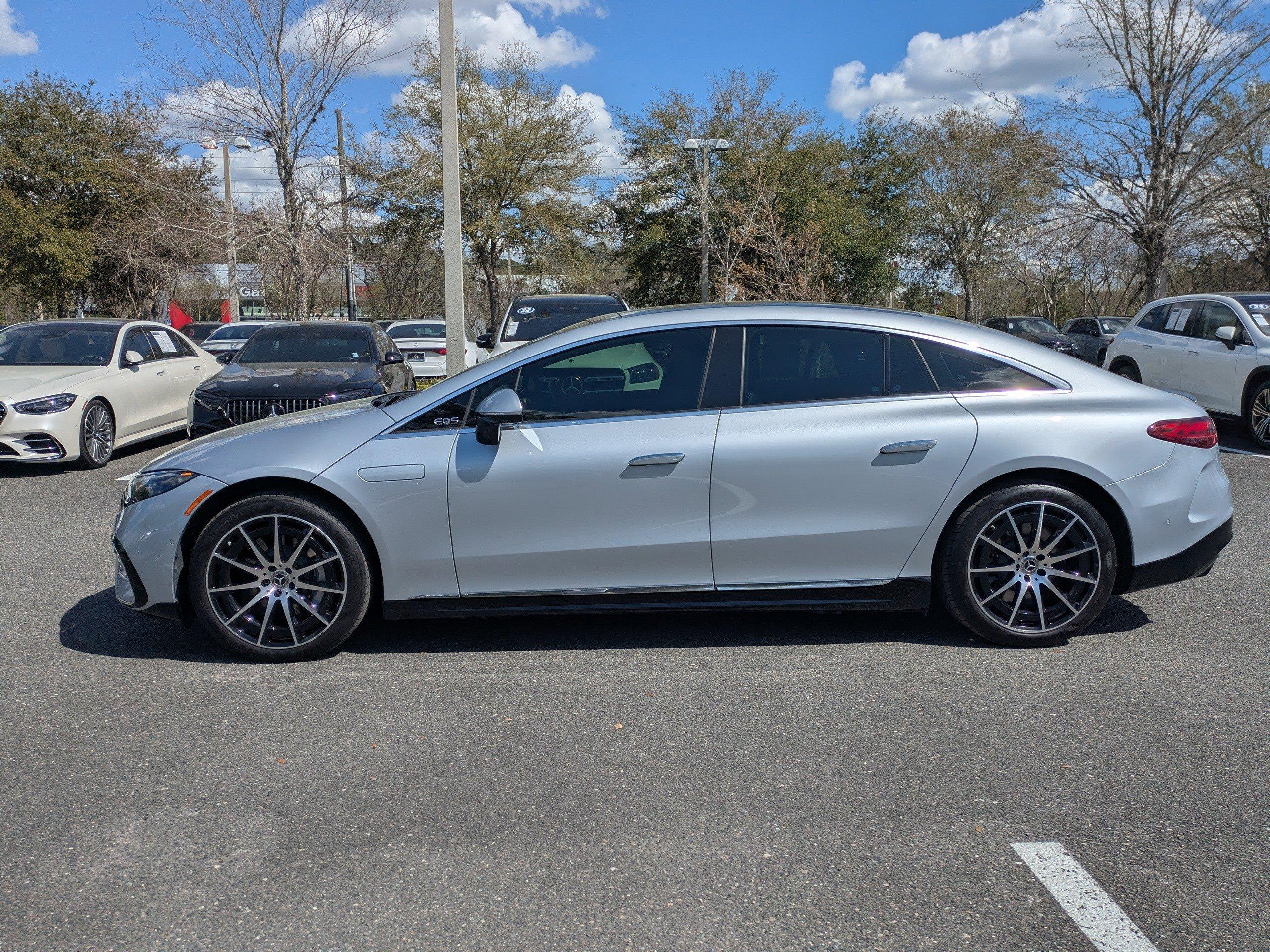 Mercedes-Benz Eqs 4Dr Car 450+ With Navigation - Thumbnail 10