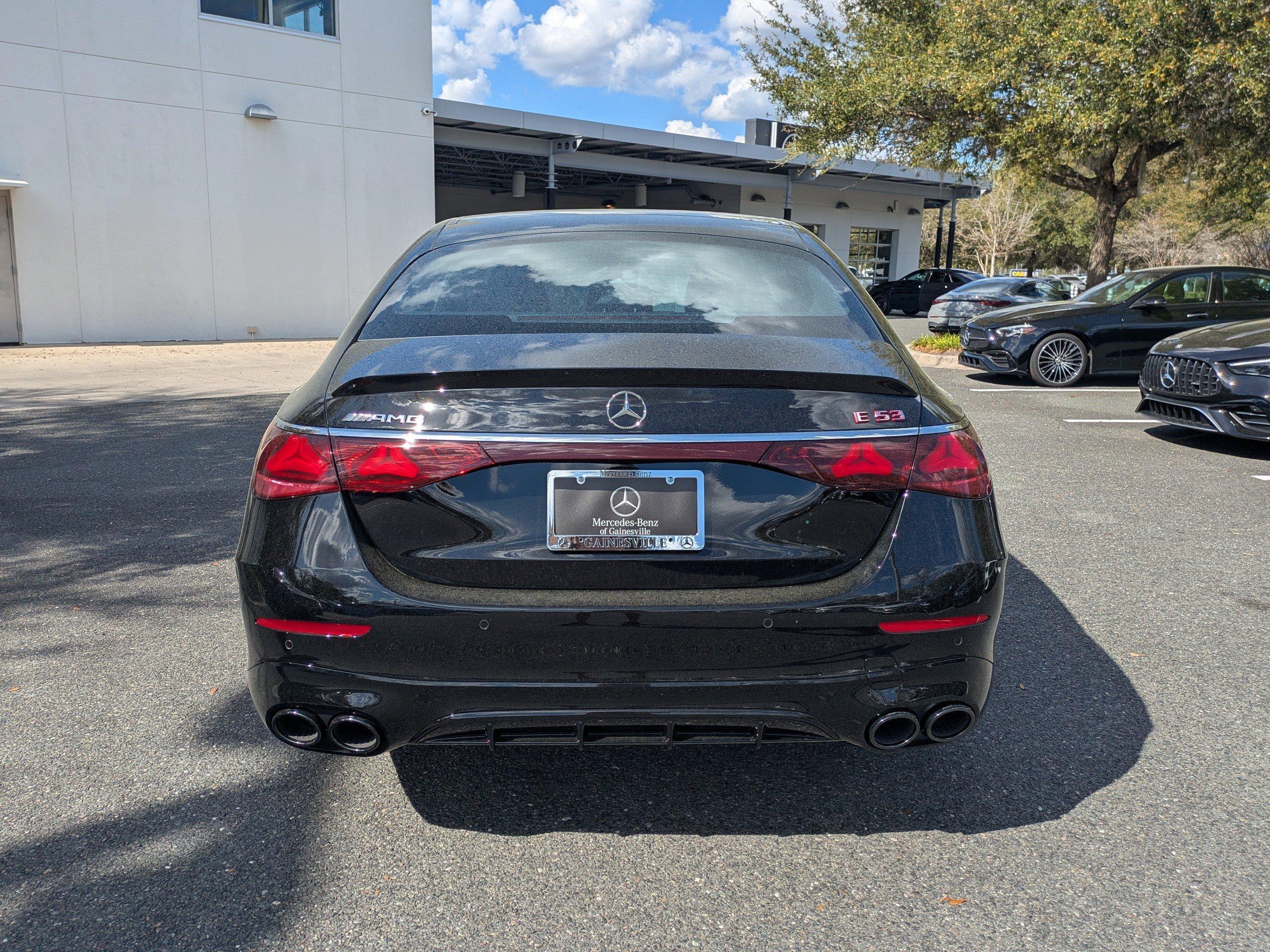 Mercedes-Benz Sedan Amg® E 53 E 4Matic®+ With Navigation & Awd - Thumbnail 8