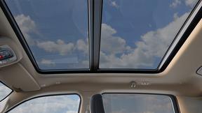 Ram 1500 Laramie Crew Cab 4X4 5'7' Box - Thumbnail 7