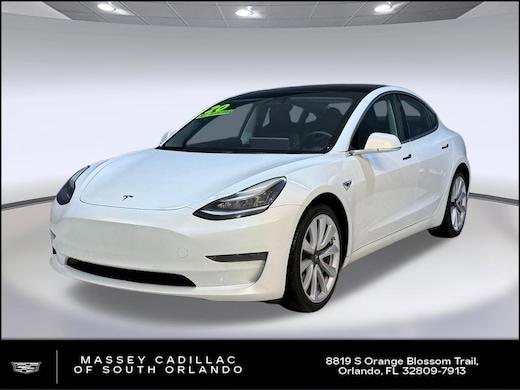 Tesla Model S Base Hatchback - Thumbnail 7