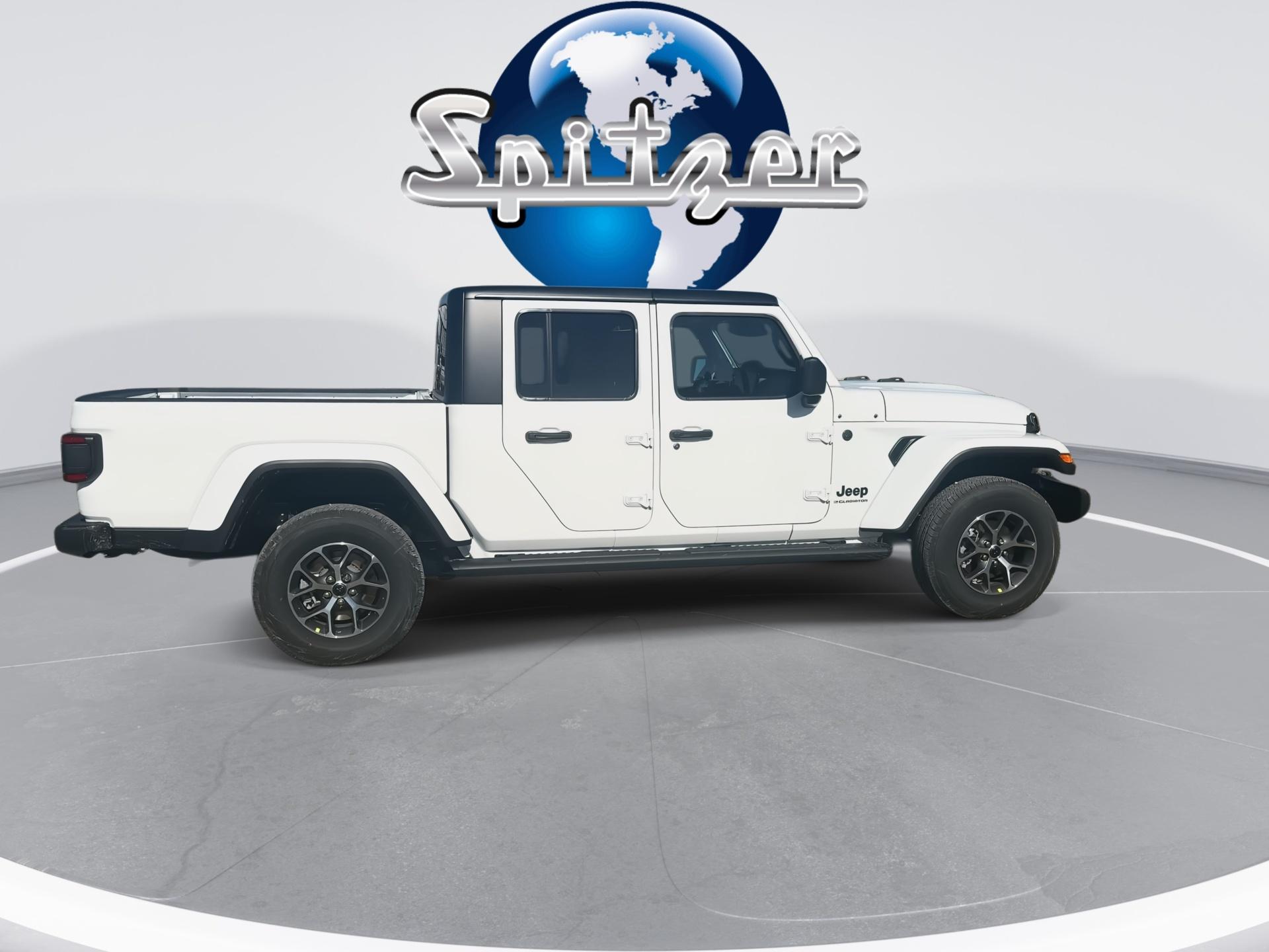 Jeep Gladiator Sport S 4X4 - Thumbnail 2