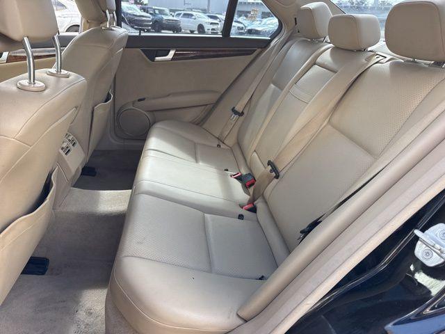 Mercedes-Benz C 250 - Thumbnail 14