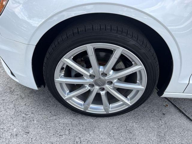 Audi A3 2.0T Premium Plus - Thumbnail 11