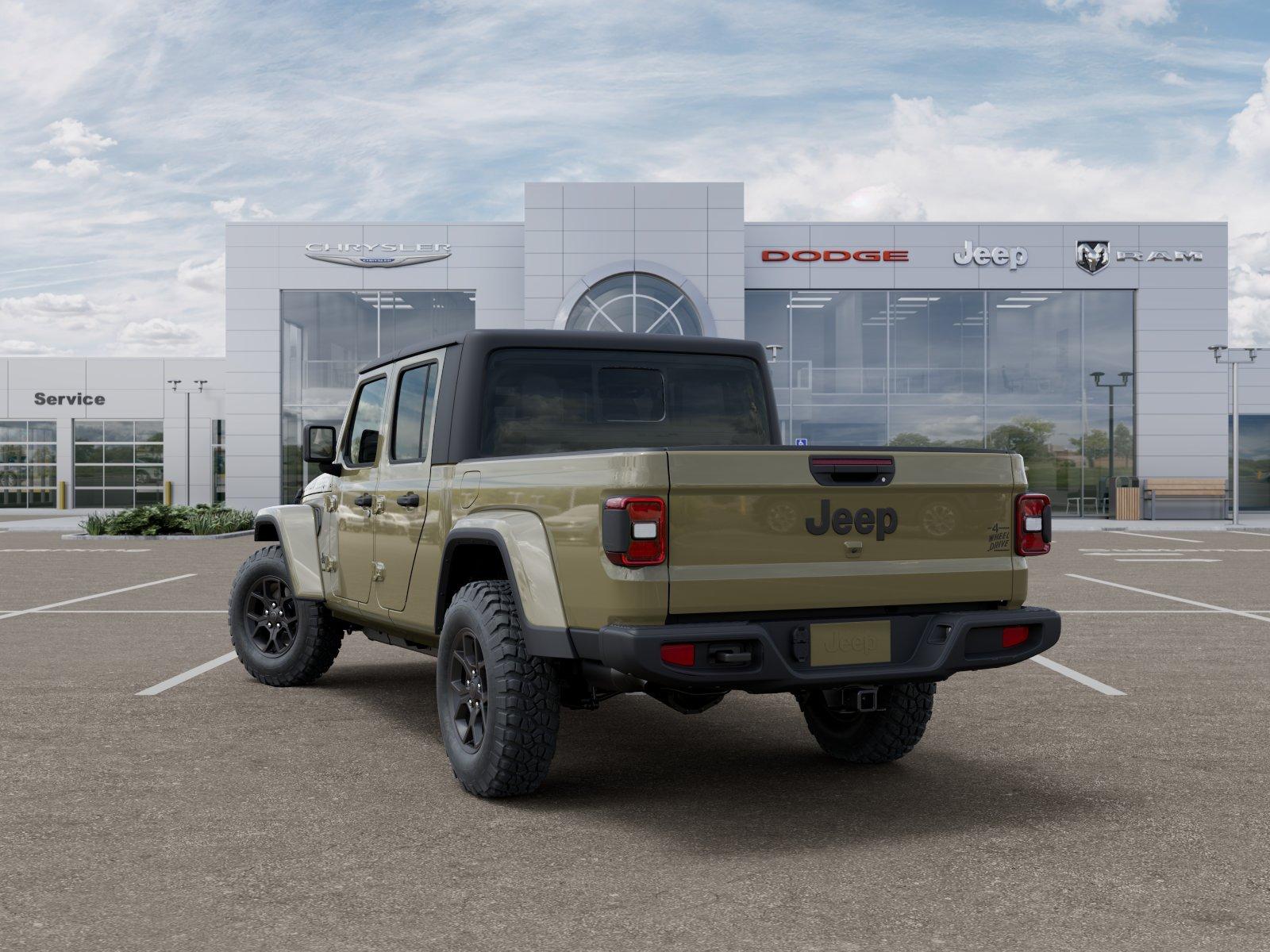 Jeep Gladiator Willys 4X4 - Thumbnail 7