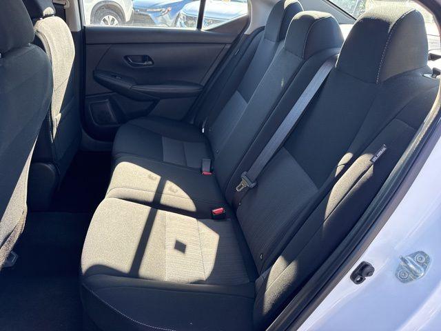 Nissan Sentra Sv - Thumbnail 19