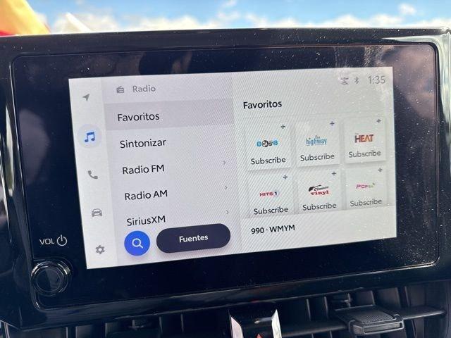 Toyota Corolla Le - Thumbnail 4