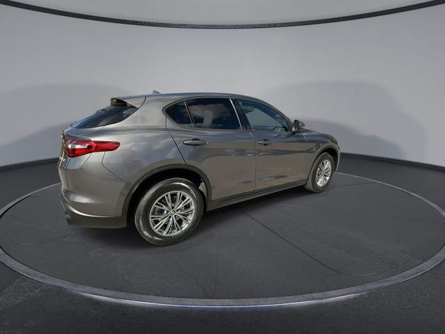 Alfa Romeo Stelvio Sprint - Thumbnail 9