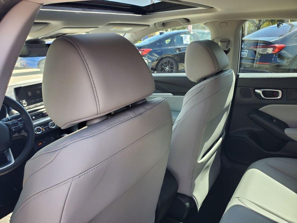 Acura Integra Base - Thumbnail 11