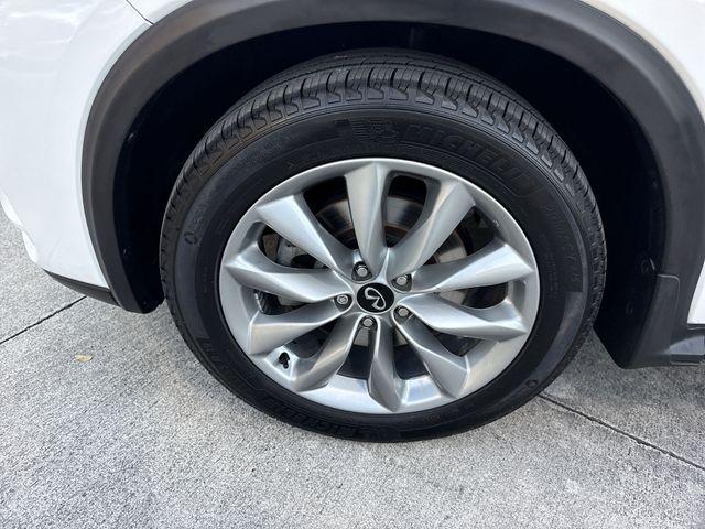 Infiniti Qx50 Luxe - Thumbnail 11