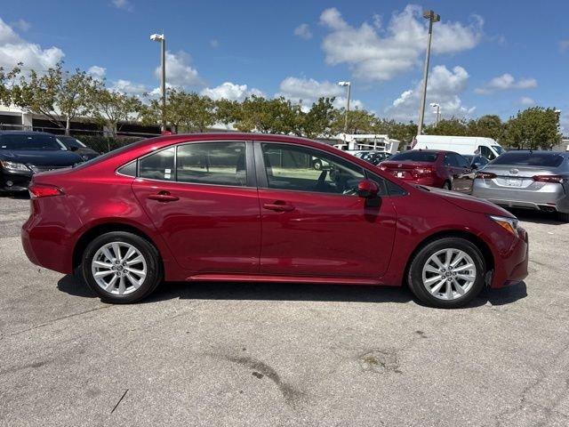 Toyota Corolla Hybrid Le - Thumbnail 16