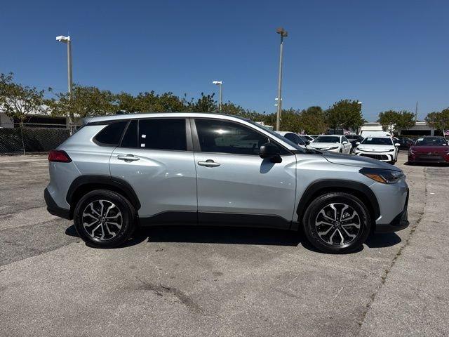 Toyota Corolla Cross Hybrid S - Thumbnail 10