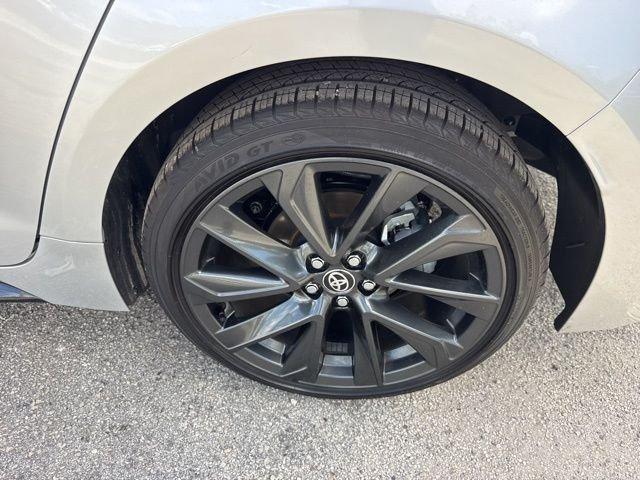 Toyota Corolla Hybrid Le - Thumbnail 13