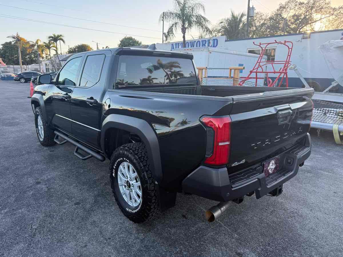 Toyota Tacoma 4Wd Sr Double Cab 5' Bed At - Thumbnail 7