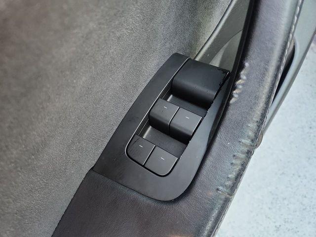 Tesla Model 3 Long Range - Thumbnail 14