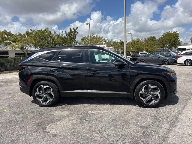 Hyundai Tucson Limited - Thumbnail 9