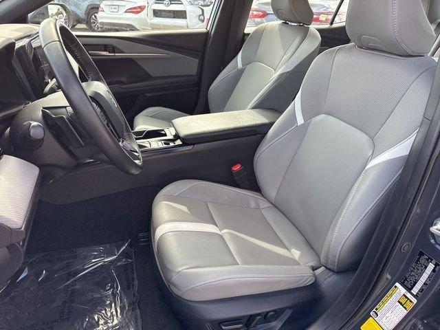 Toyota Camry Se - Thumbnail 18