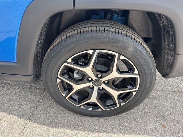 Jeep Compass Limited - Thumbnail 8