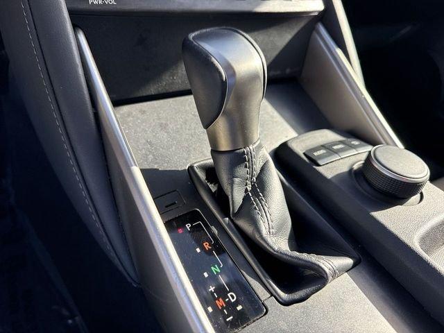 Lexus Is 300 - Thumbnail 20