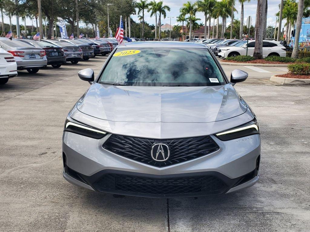 Acura Integra Base - Thumbnail 3