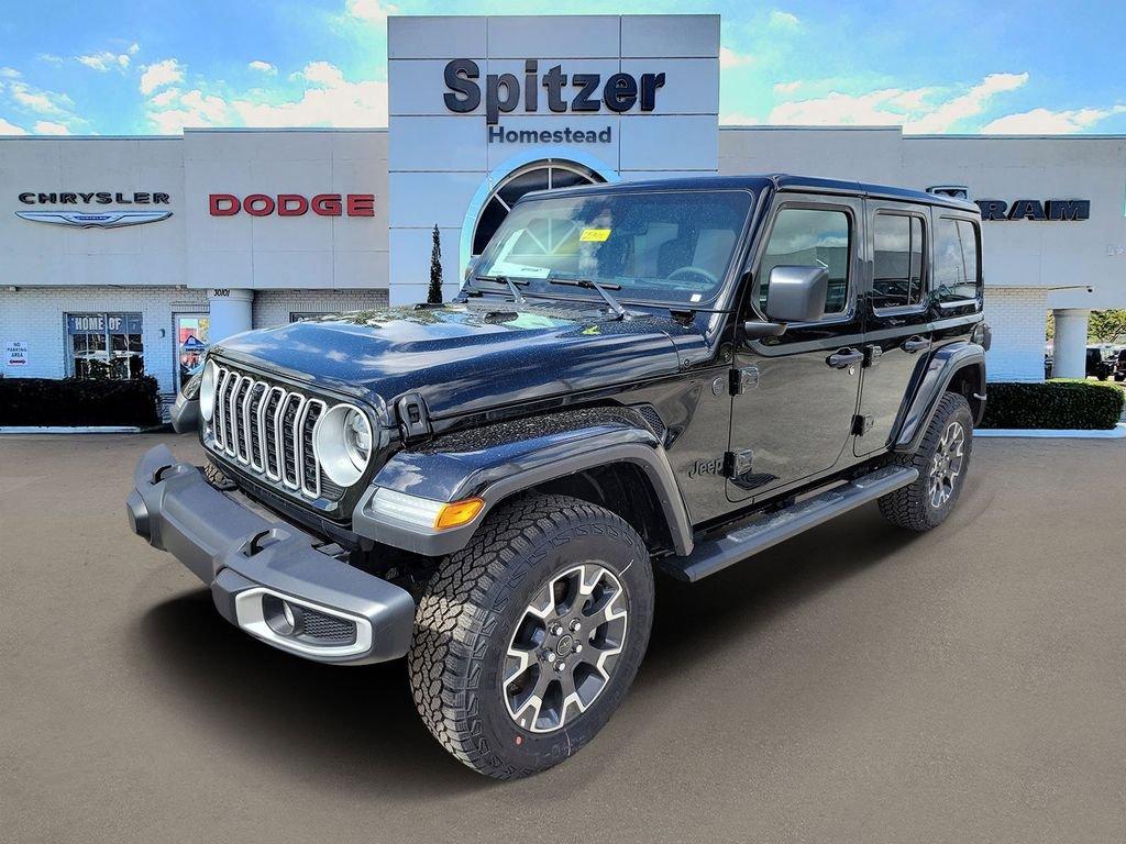 Jeep Wrangler 4-Door Sahara - Thumbnail 5