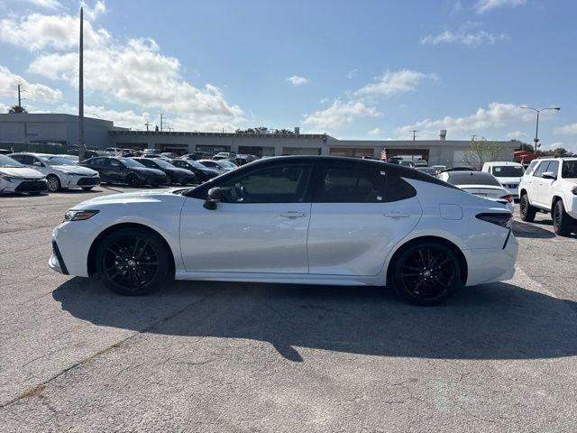 Toyota Camry Xse - Thumbnail 16