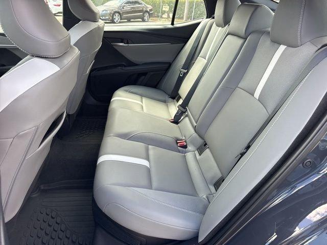 Toyota Camry Le - Thumbnail 13