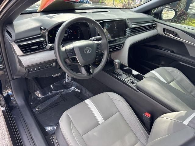 Toyota Camry Se - Thumbnail 17