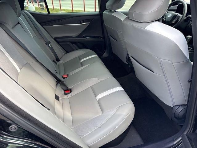 Toyota Camry Se - Thumbnail 20