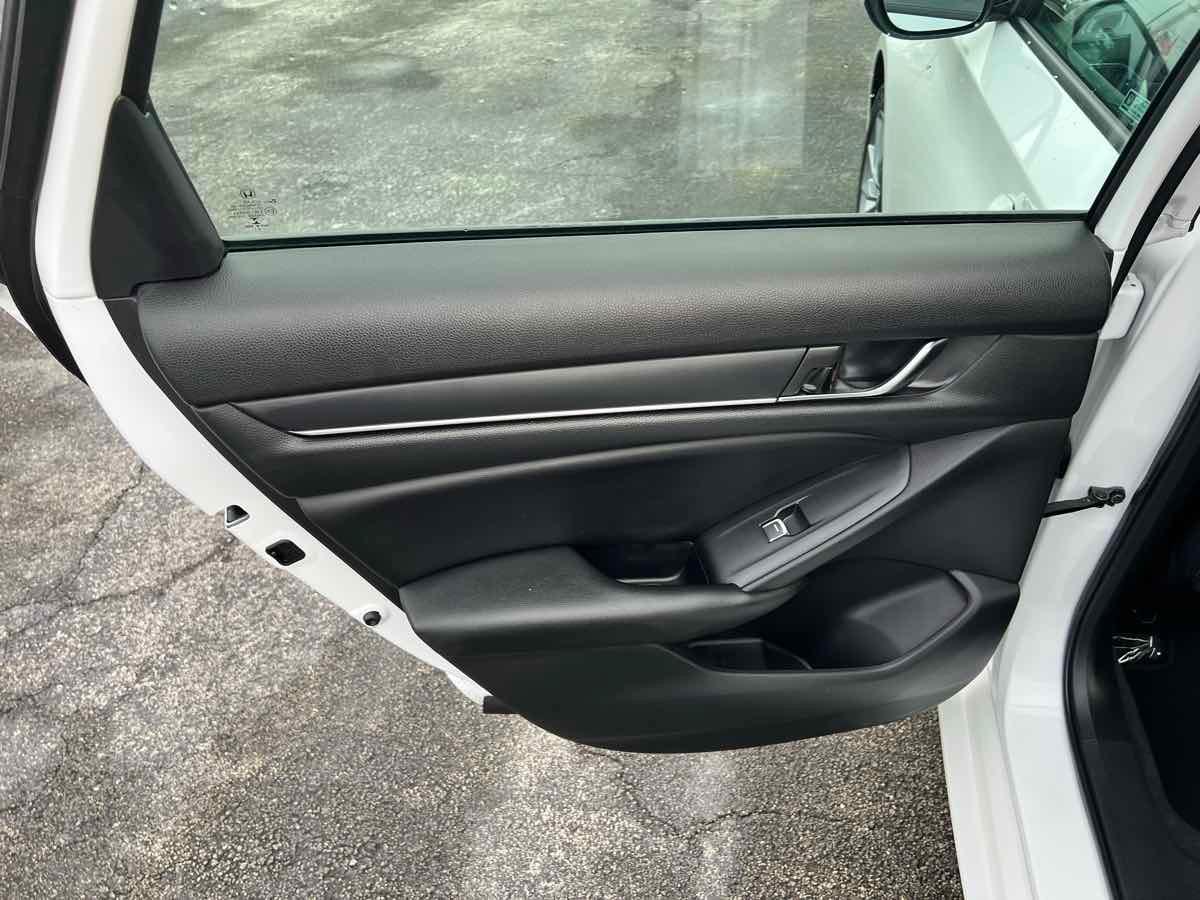 Honda Accord Sedan Lx 1.5T Cvt - Thumbnail 20