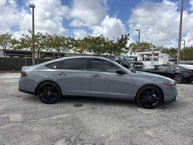 Honda Accord Hybrid Sport-L - Thumbnail 9