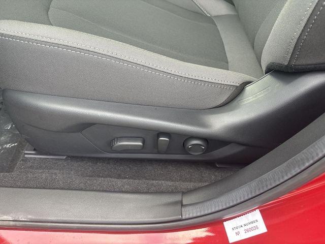 Subaru Crosstrek Premium - Thumbnail 19