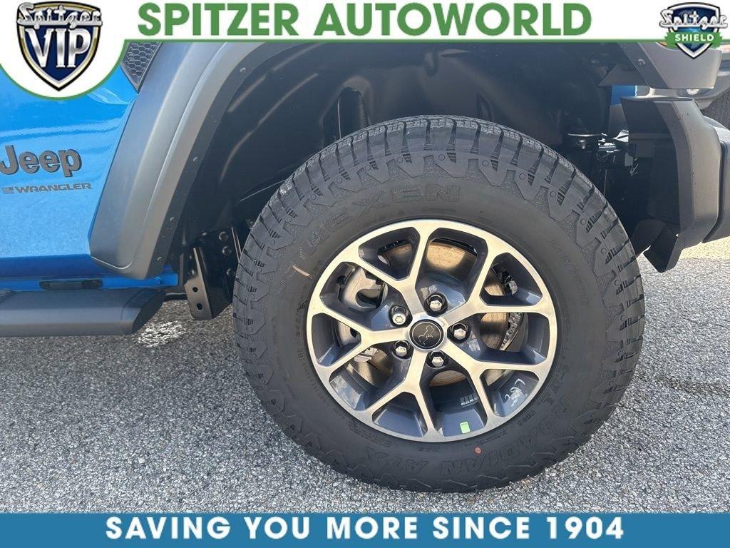 Jeep Wrangler 4-Door Sport S - Thumbnail 19