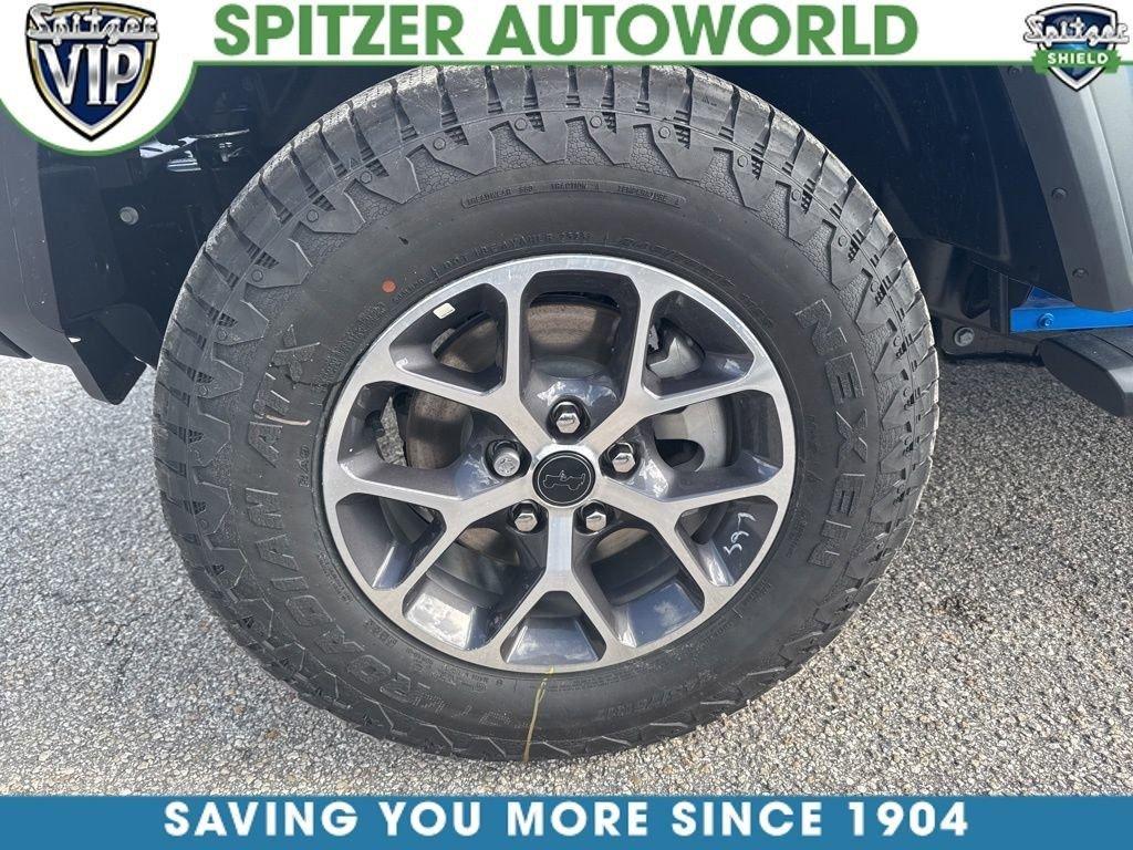 Jeep Wrangler 4-Door Sport S - Thumbnail 13