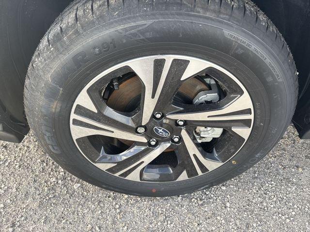 Subaru Crosstrek Premium - Thumbnail 17