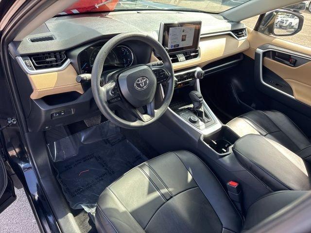 Toyota Rav4 Hybrid Le - Thumbnail 9