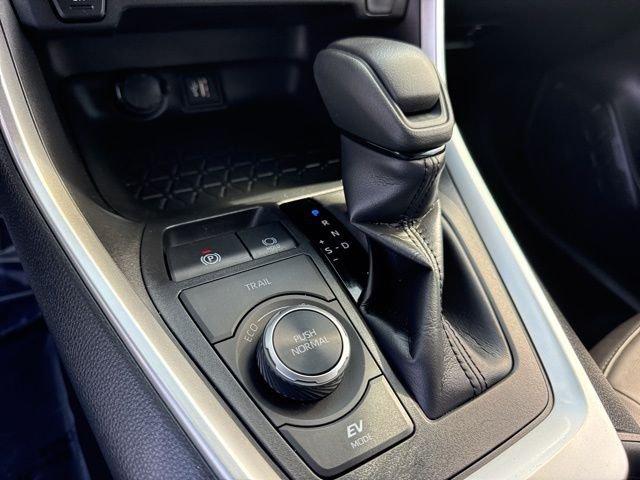 Toyota Rav4 Hybrid Le - Thumbnail 12