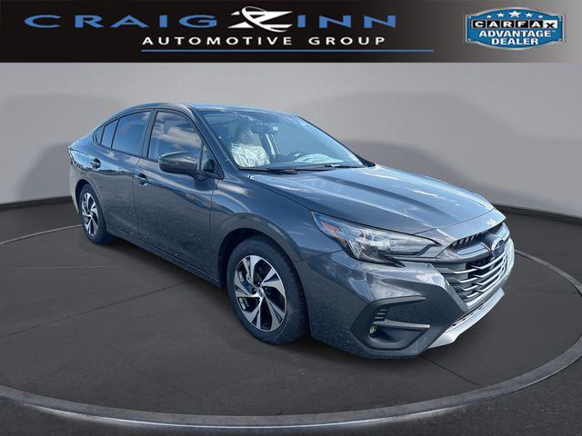 Subaru Legacy Premium - Thumbnail 2