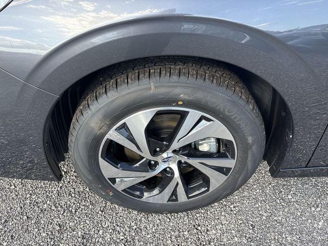 Subaru Legacy Premium - Thumbnail 17